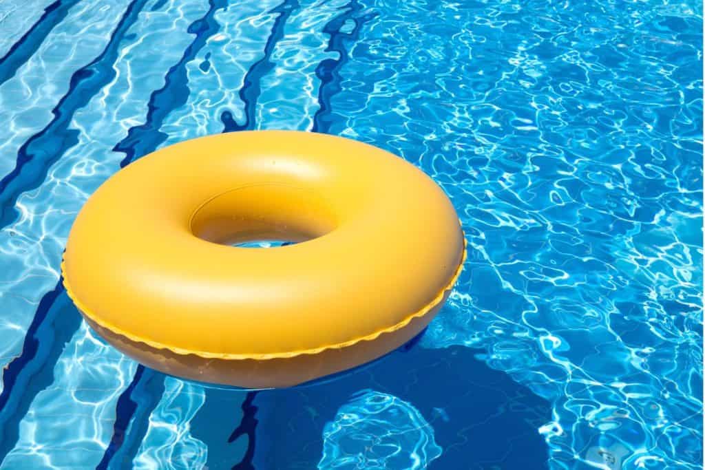 A pool float in a pool.