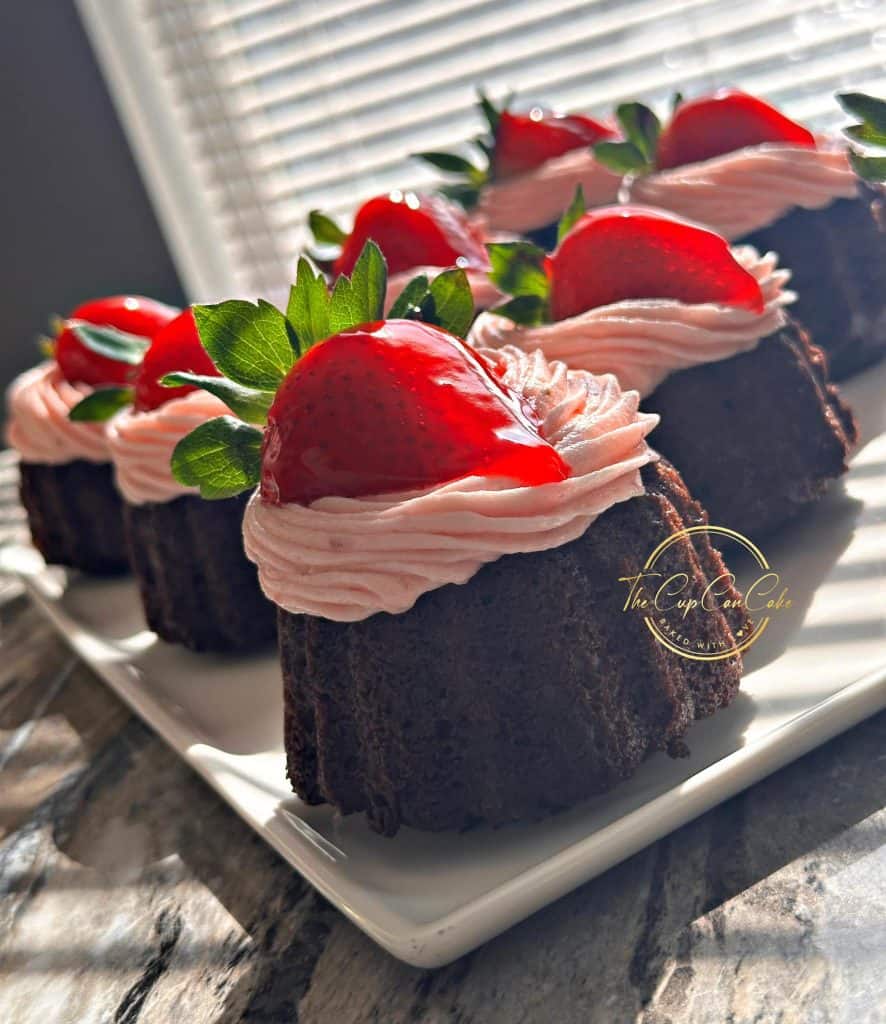 Sweet treats from the Cup Can Cake in Murfreesboro.